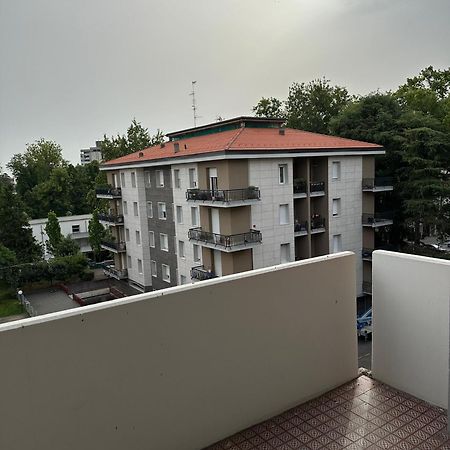 Olimpia House - Camere Accoglienti In Posizione Strategica Reggio nell'Emilia Esterno foto