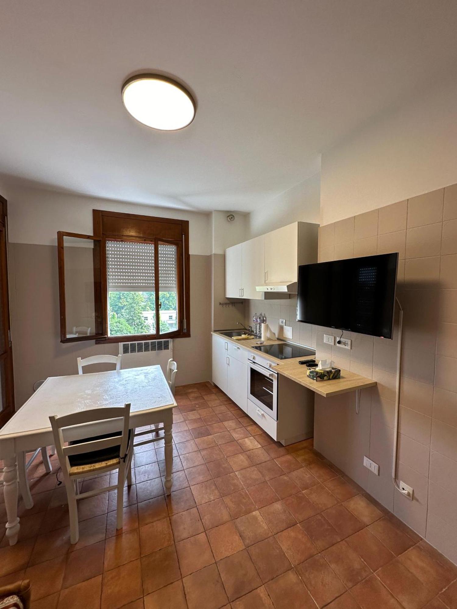Olimpia House - Camere Accoglienti In Posizione Strategica Reggio nell'Emilia Esterno foto